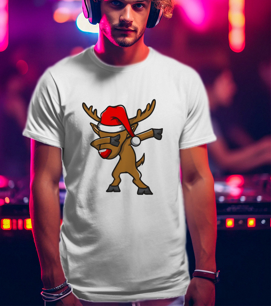Funny Dabbing Reindeer With Santa Hat Christmas Costume T-Shirt