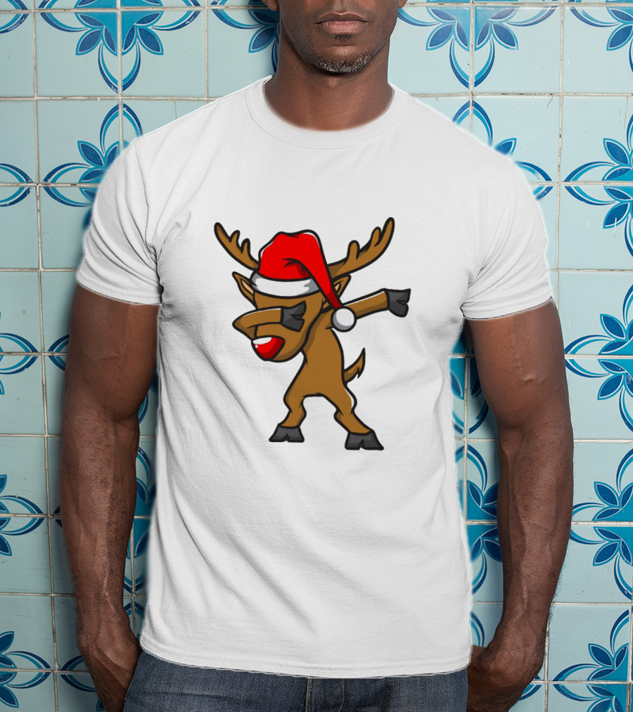 Funny Dabbing Reindeer With Santa Hat Christmas Costume T-Shirt
