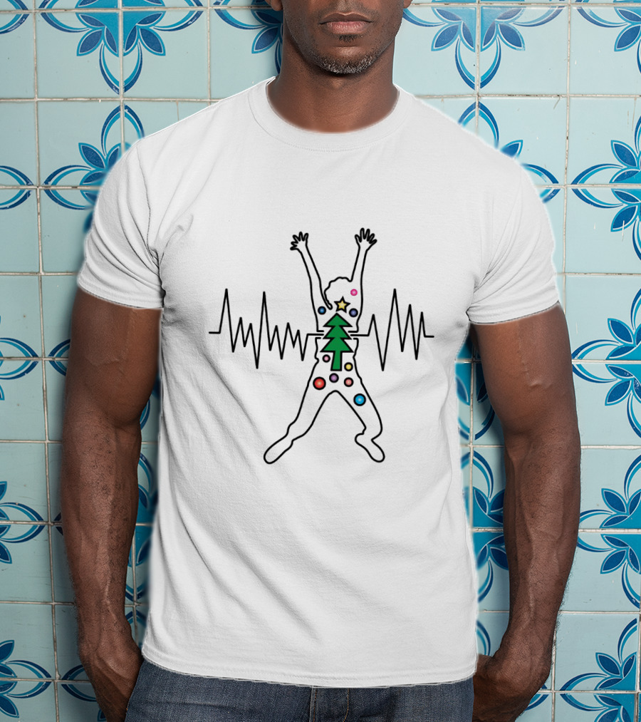 Happy Christmas Beat With Vibrant Tree Silhouette And Festive Sound Wave T-Shirt
