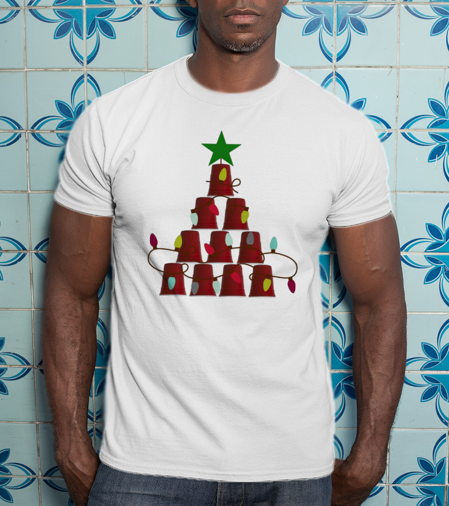 Red Cup Stacked Christmas Tree With Lights And Star Topper T-Shirt