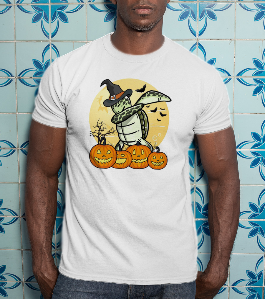 Turtle Dabbing With Witch Hat And Pumpkins Halloween Dab Dance T-Shirt