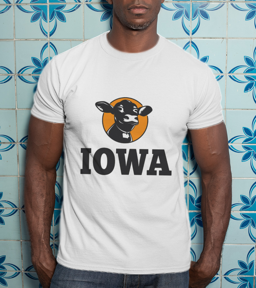 Iowa Love Cow In Black And Orange Circle T-Shirt