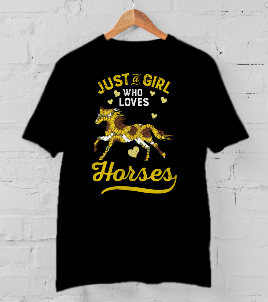 Just A Girl Who Loves Horses Sunflower Heart Pattern Horse T-Shirt