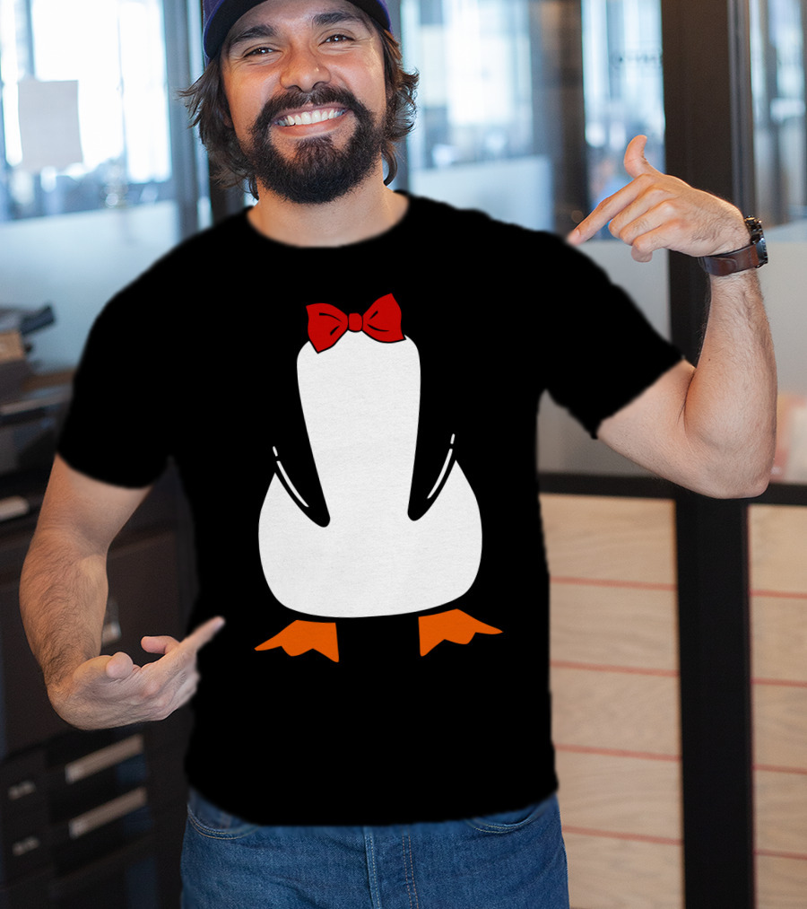 Penguin Penguin With Red Bow Tie And Orange Feet T-Shirt