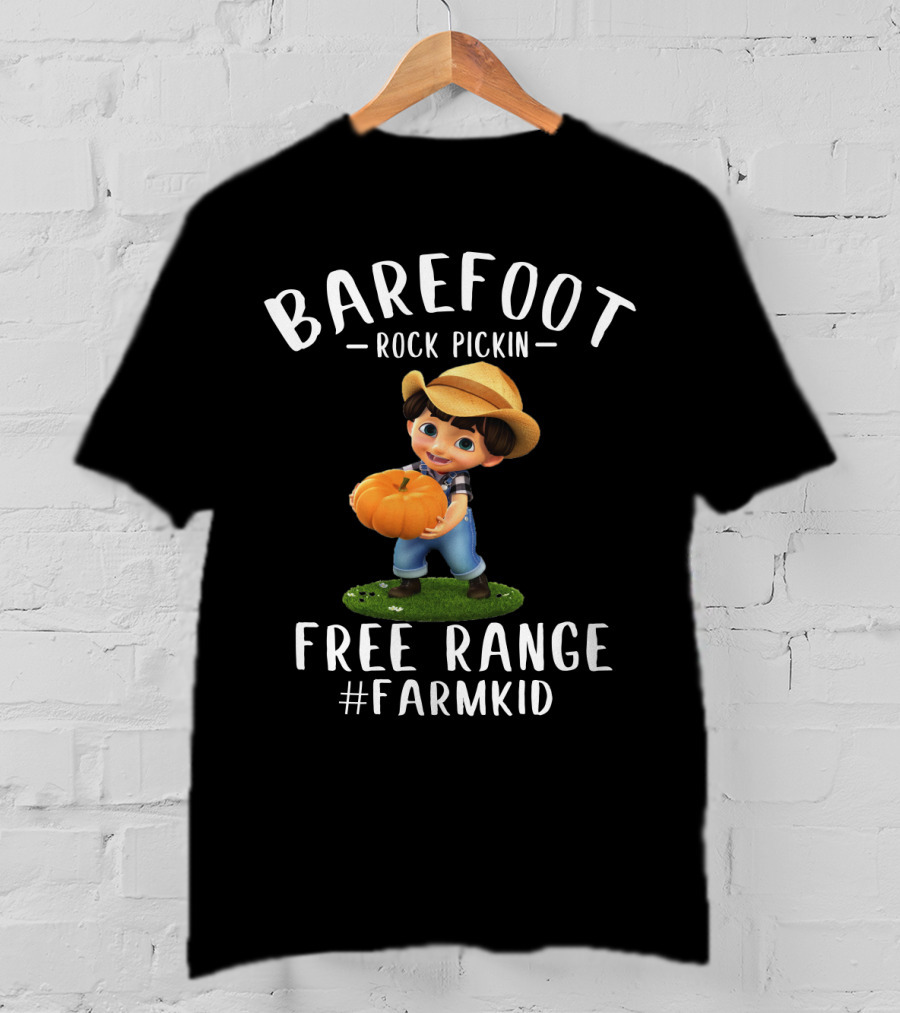 Barefoot Rock Pickin Free Range #FarmKid Pumpkin Patch Scene T-Shirt