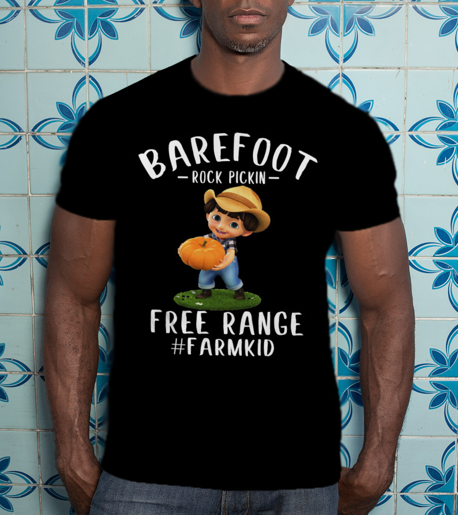 Barefoot Rock Pickin Free Range #FarmKid Pumpkin Patch Scene T-Shirt