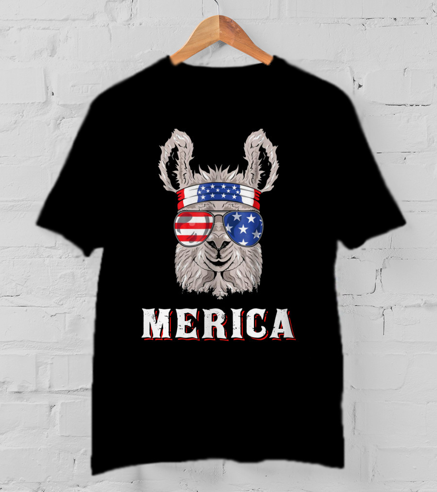Llamerica Merica American Llama In Stars And Stripes Bandana And Sunglasses T-Shirt