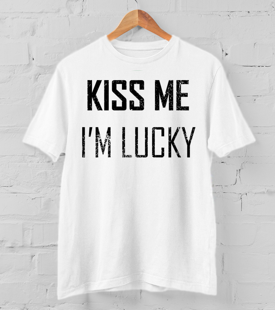 Kiss Me I'm Lucky St. Patrick's Day T-Shirt