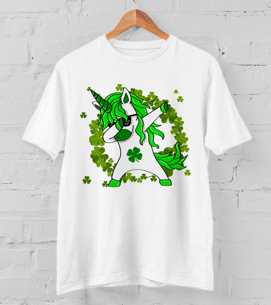 St. Patrick's Day Clover Unicorn Dabbing With Shamrock Mane Surrounded By Green Clovers T-Shirt