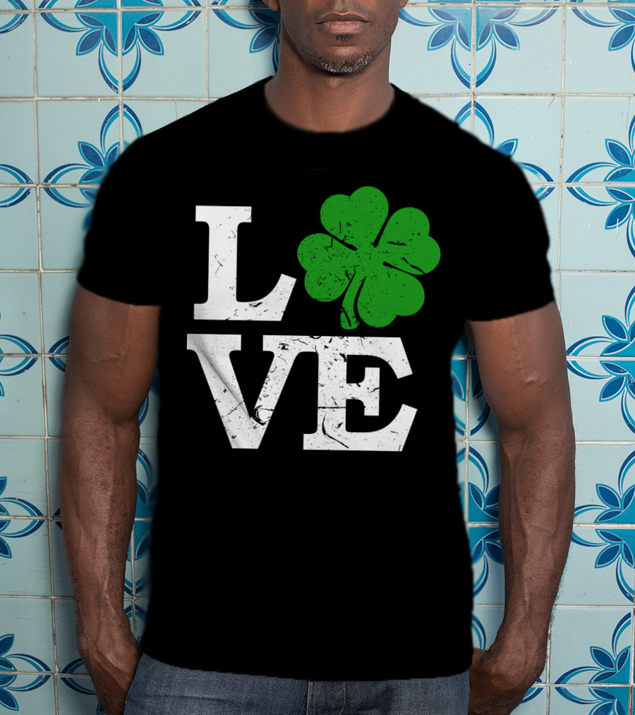 St. Patrick's Day Love With Shamrock T-Shirt
