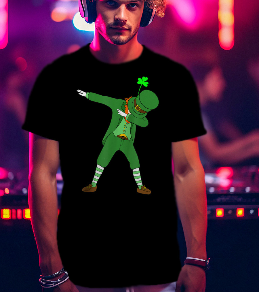 Dabbing Leprechaun St Patricks Day Boys Dab Shamrock Hat T-Shirt