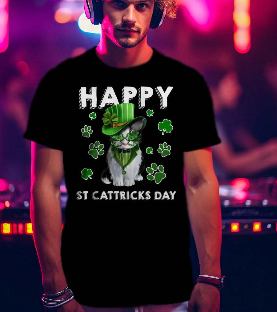 Happy St Cattrick's Day Funny Cats Shamrock T-Shirt