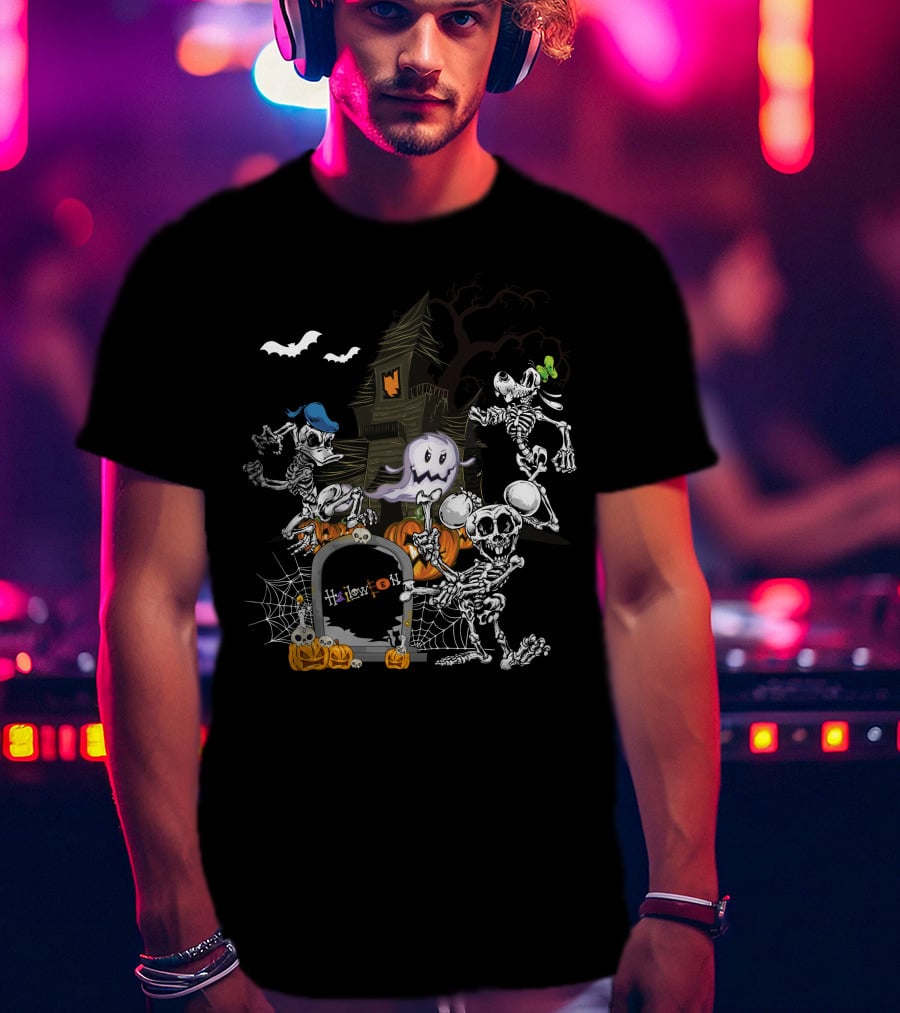 Haunted House Skeleton Dance With Ghost Webs Pumpkins And Bats Halloween T-Shirt