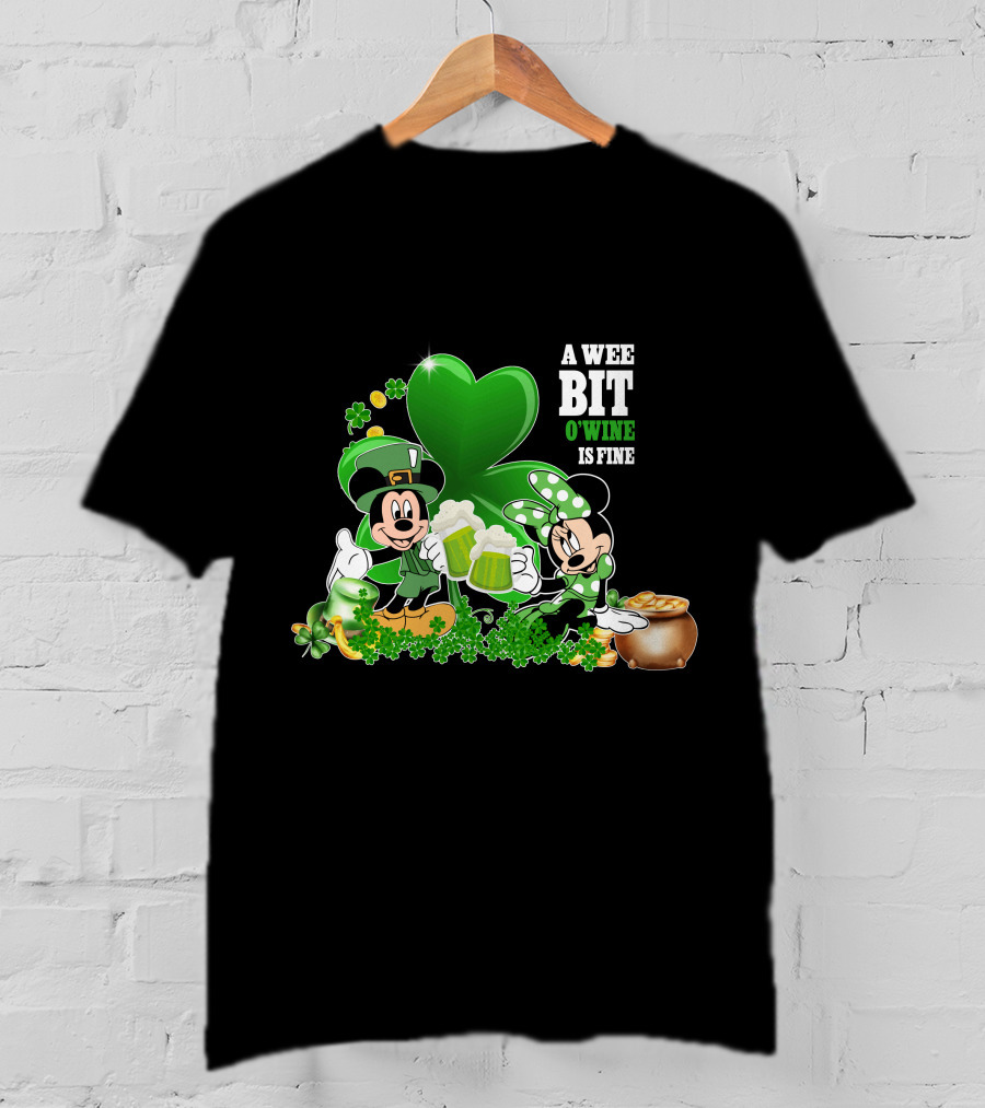 Mickey And Minnie A Wee Bit O'Wine Is Fine Patrick's Day T-Shirt