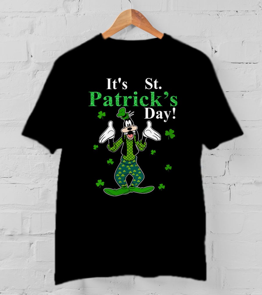 Goofy It's St Patrick's Day With Shamrocks And Bowtie Fun T-Shirt
