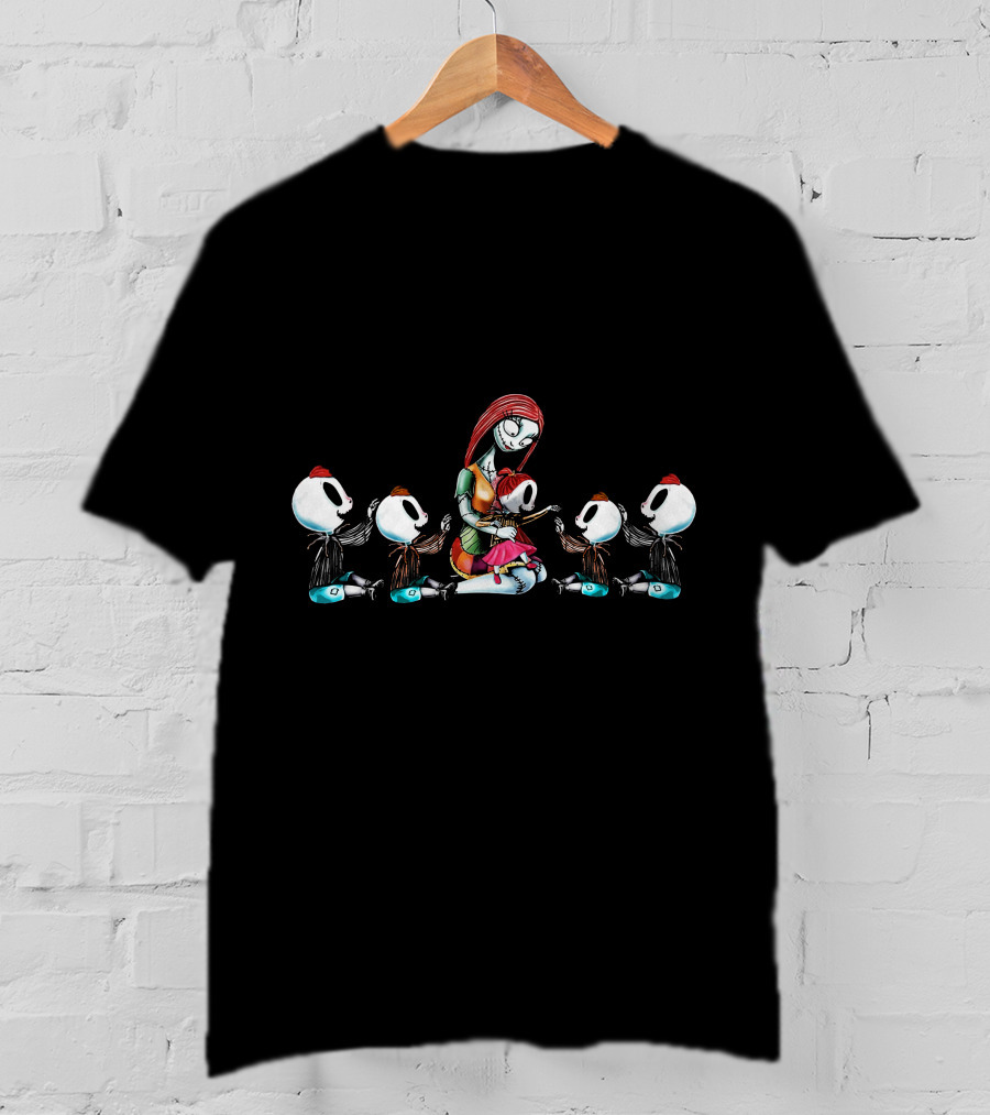 4 Boys 1 Girl Mother Of Nightmares Halloween Characters Gathering T-Shirt