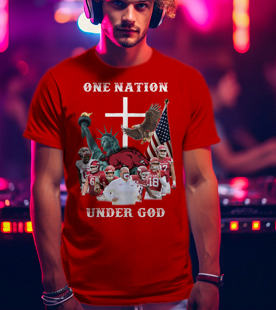 ONE NATION UNDER GOD Arkansas Razorbacks Football Liberty Statue Eagle Flag T-Shirt