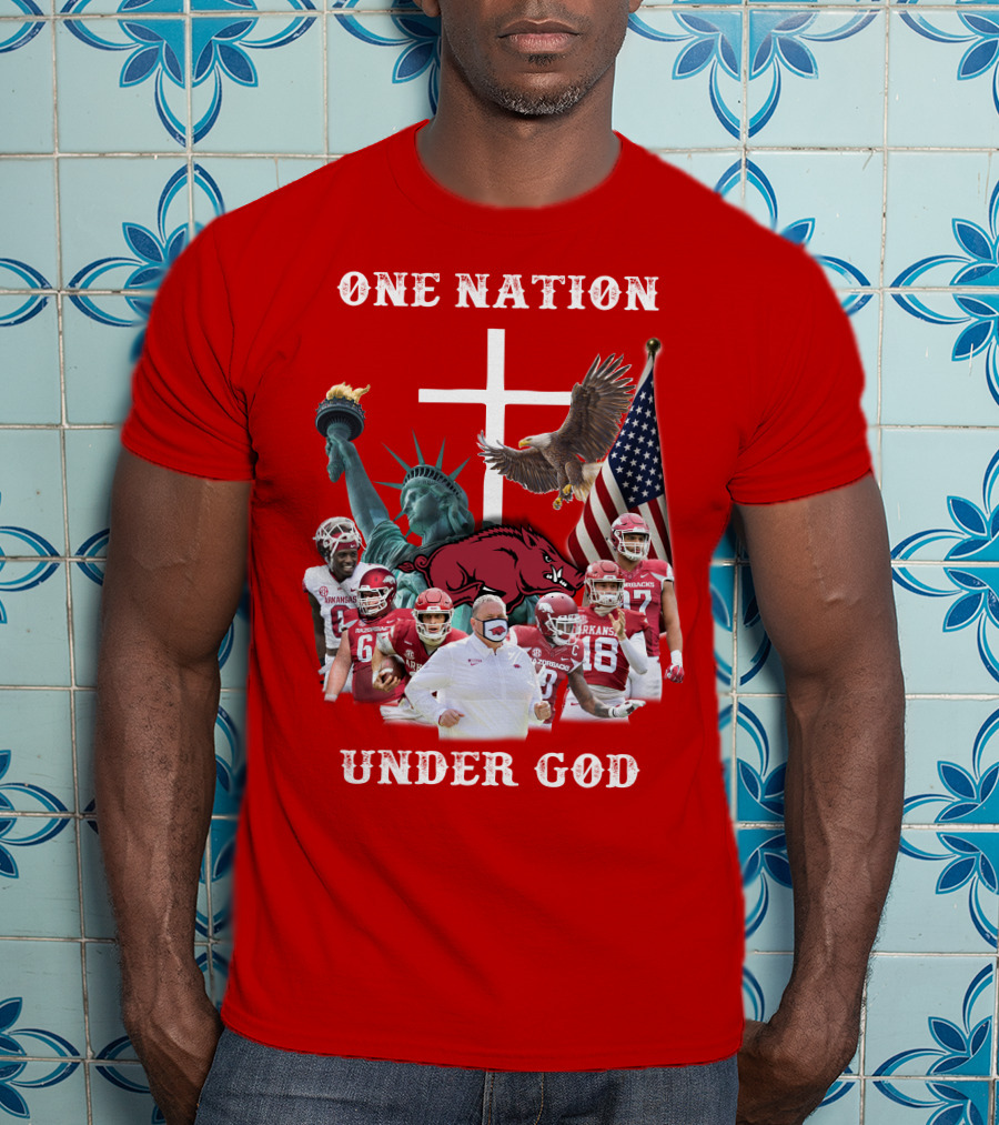 ONE NATION UNDER GOD Arkansas Razorbacks Football Liberty Statue Eagle Flag T-Shirt