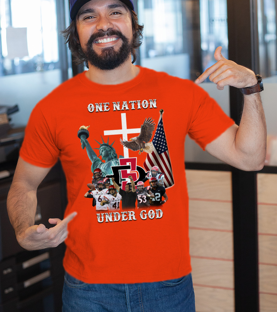 SDSA One Nation Under God Coach Statue Liberty Flag Eagle Football T-Shirt