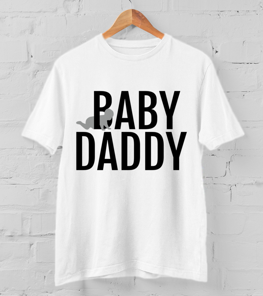 Baby Daddy Silhouette With Crawling Baby Image T-Shirt