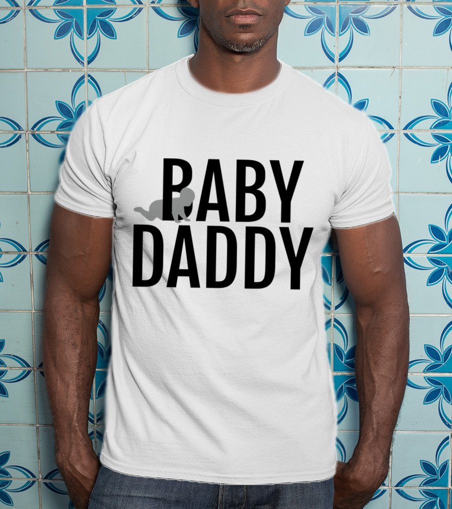Baby Daddy Silhouette With Crawling Baby Image T-Shirt