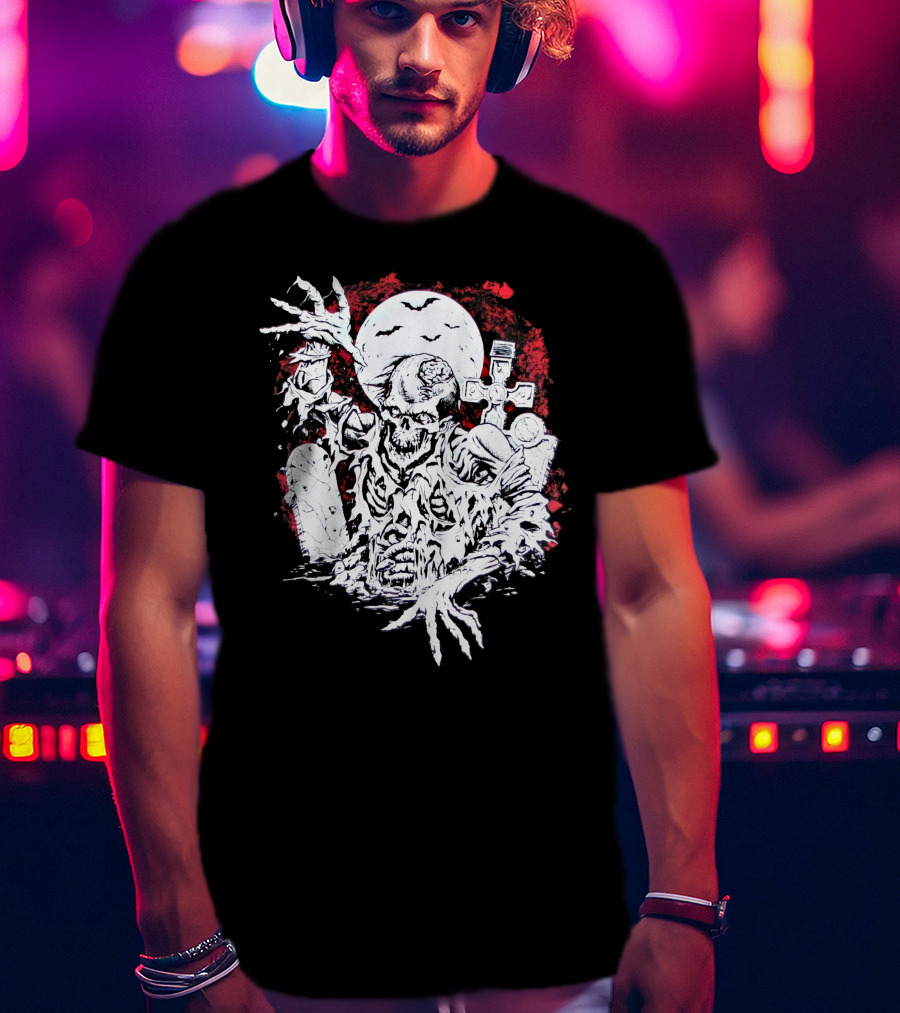 Summer Goth Zombie Undead Walking Corpse Horror Grave Moon T-Shirt