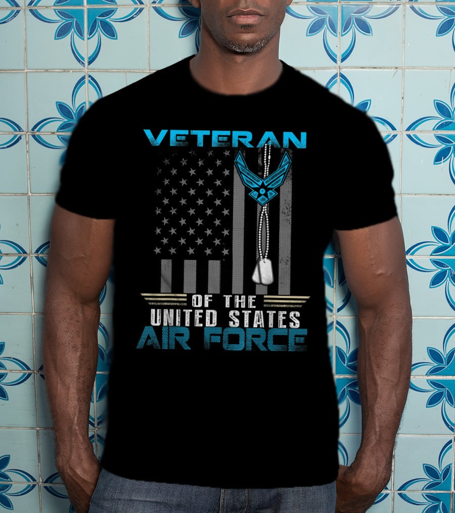 Veteran United States Air Force With Dog Tags And Flag T-Shirt