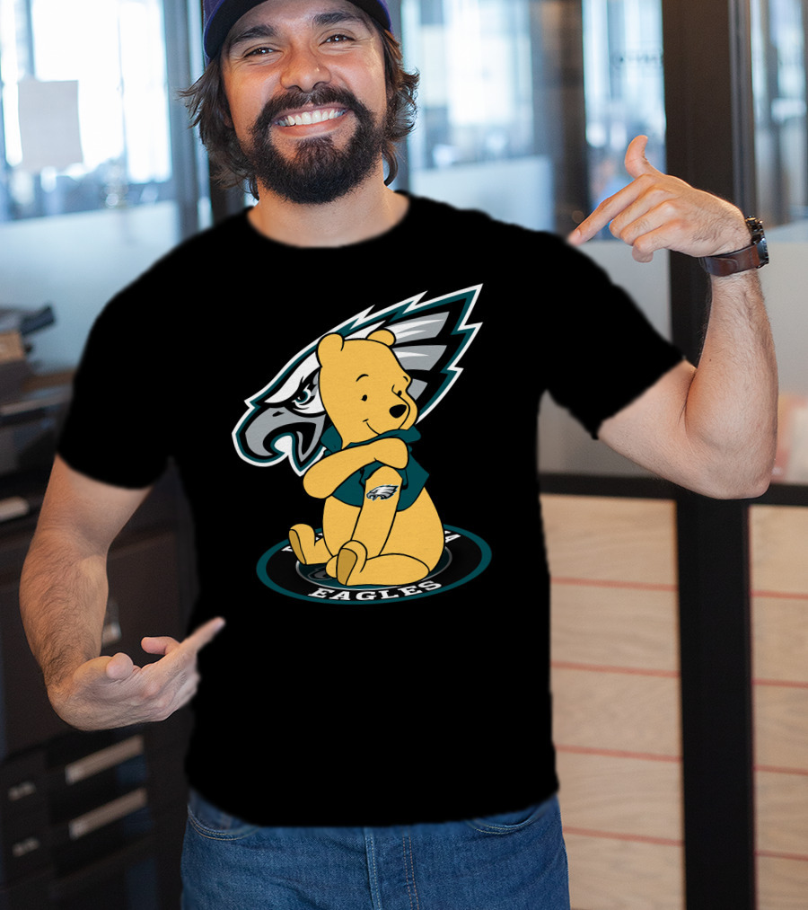 Philadelphia Eagles Pooh Bear Crossover T-Shirt
