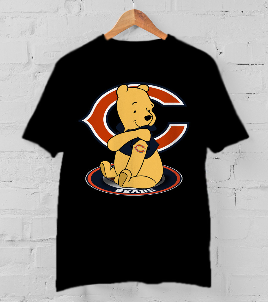 Pooh With Chicago Bears T-Shirt