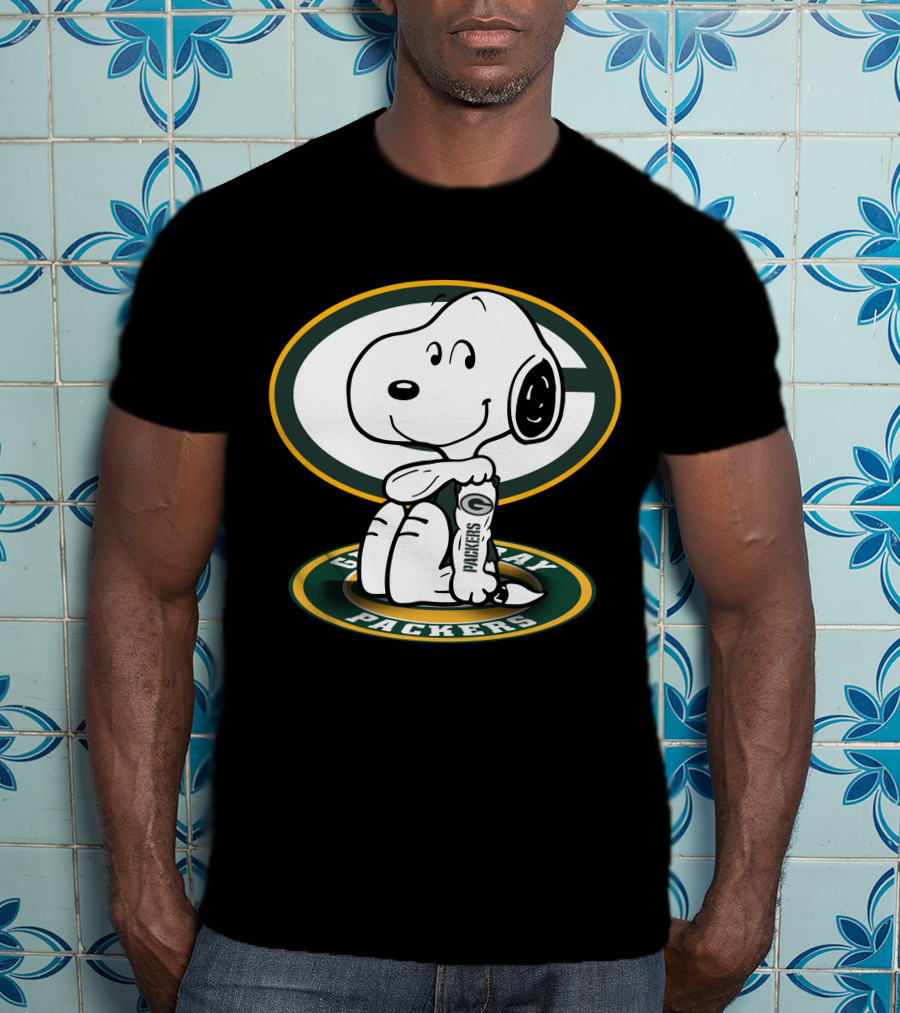 Snoopy Green Bay Packers T-Shirt
