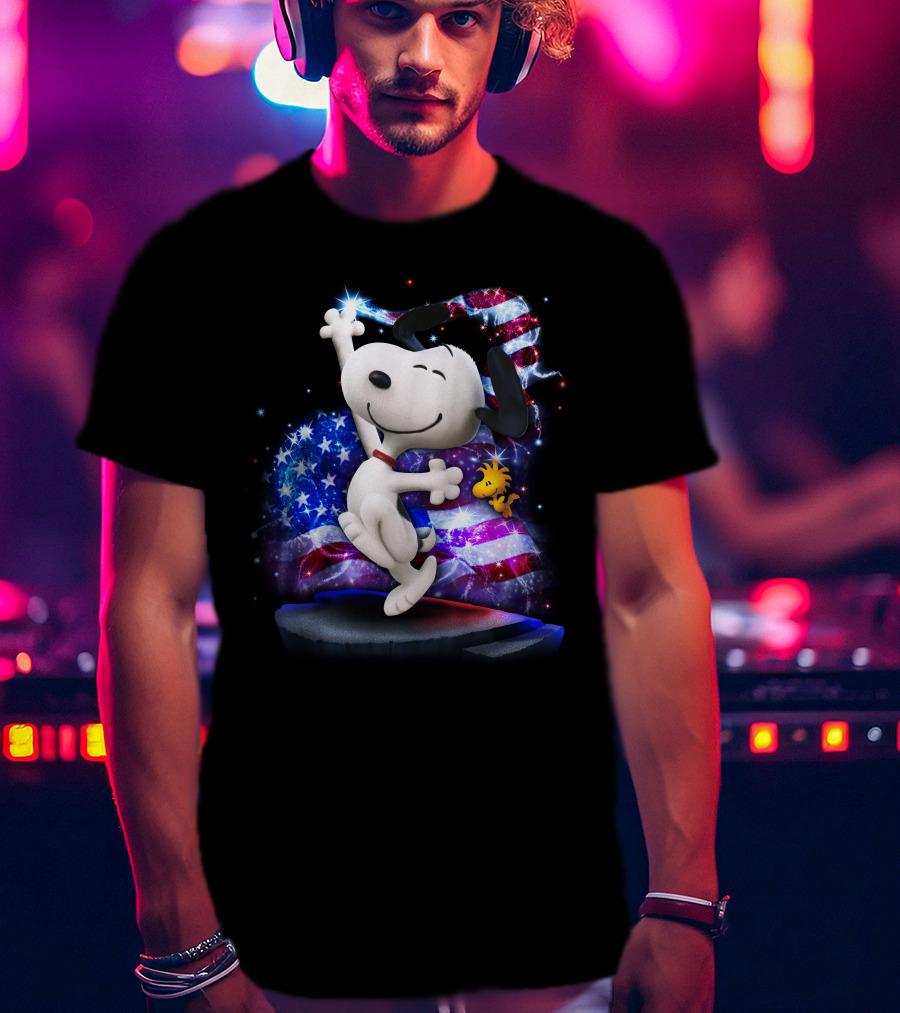 Snoopy Bling July Patriotic Celebration With Woodstock And American Flag T-Shirt