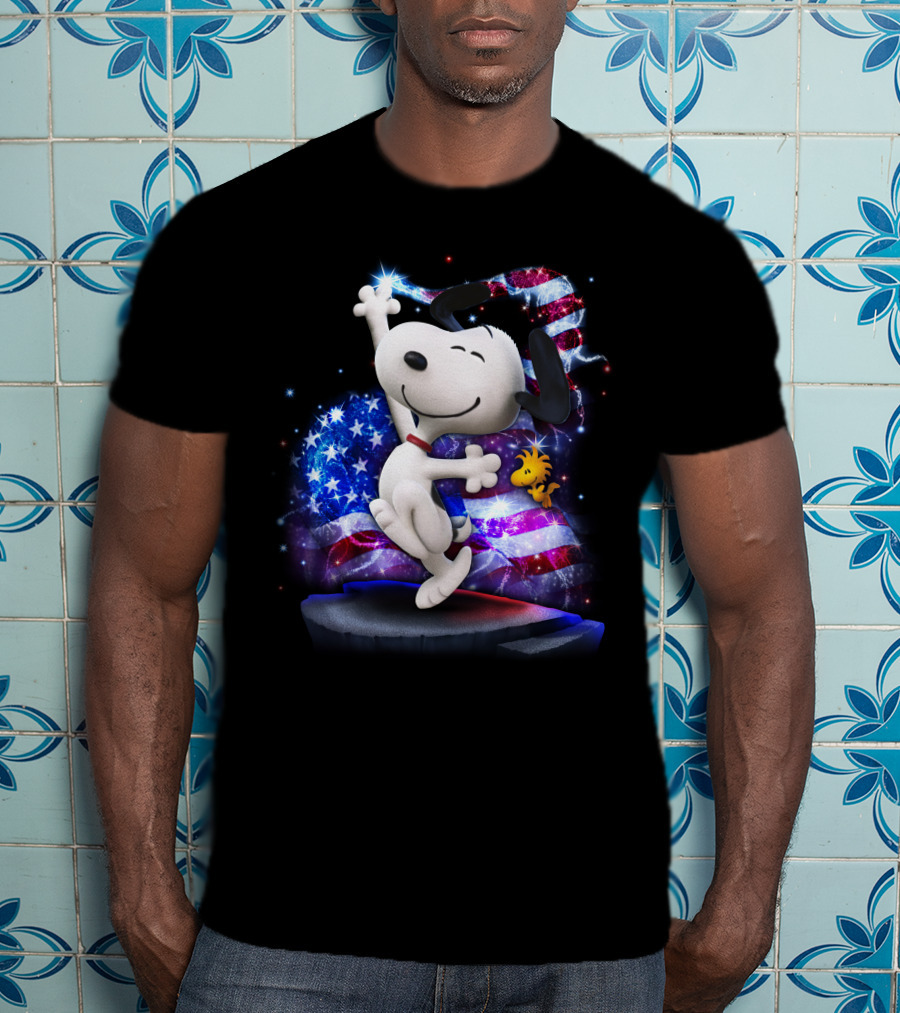Snoopy Bling July Patriotic Celebration With Woodstock And American Flag T-Shirt
