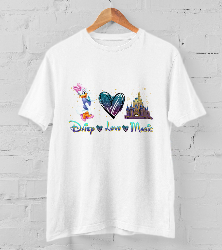 Daisy Love Magic Heart Castle T-Shirt