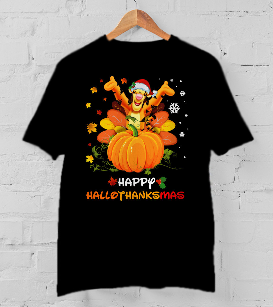 Happy Hallothankmas Tigger Santa Pumpkin Snowflakes Leaves T-Shirt