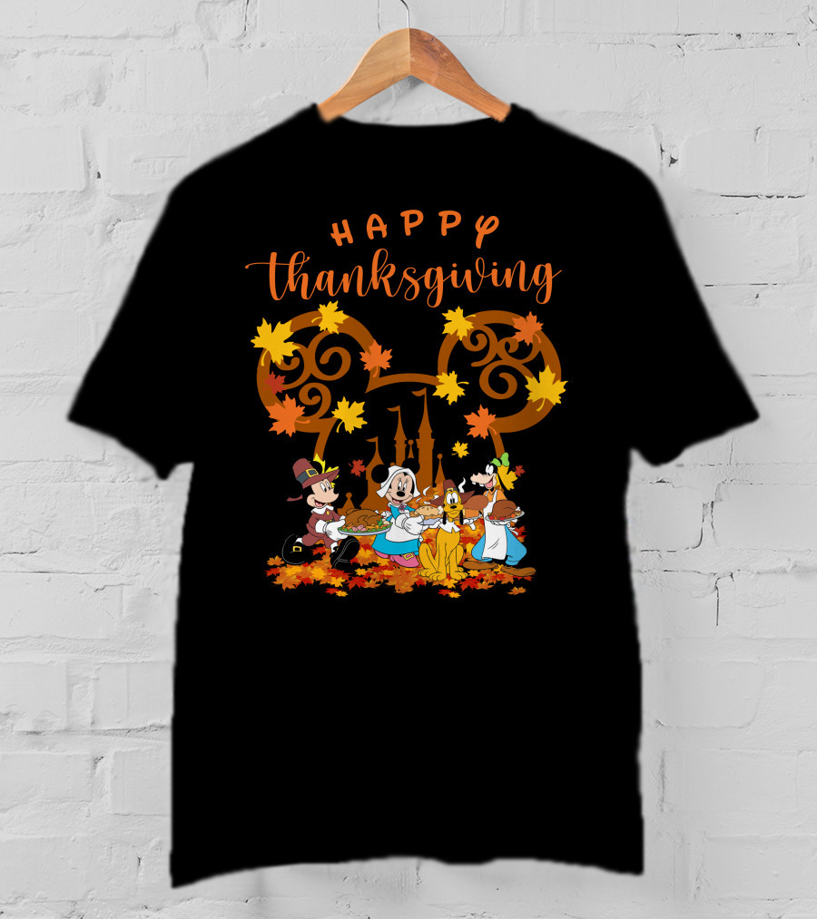 Happy Thanksgiving Mickey And Friends Disneyland Castle T-Shirt