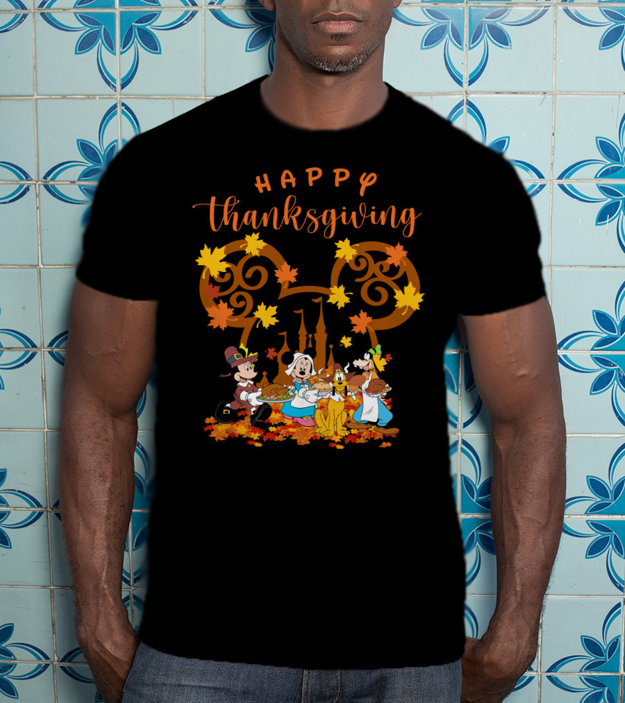 Happy Thanksgiving Mickey And Friends Disneyland Castle T-Shirt
