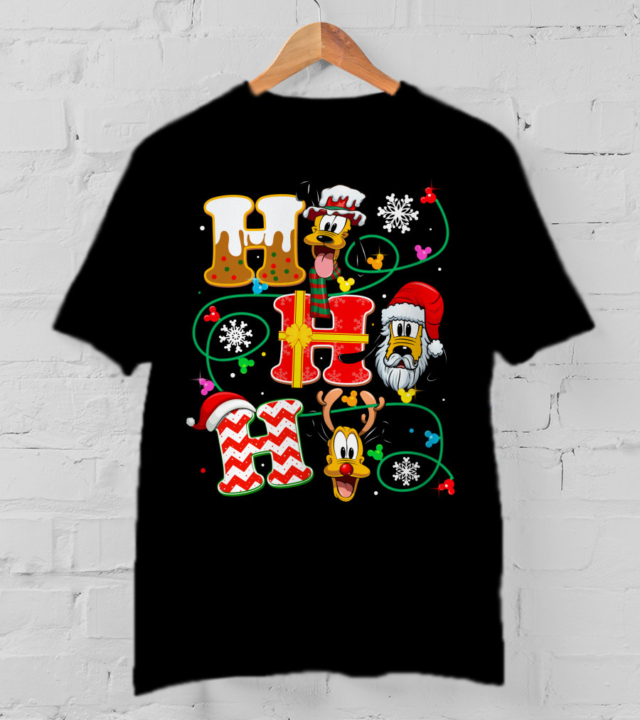 PLU HHH Christmas Goofy Dog With Santa Hats And Snowflakes T-Shirt