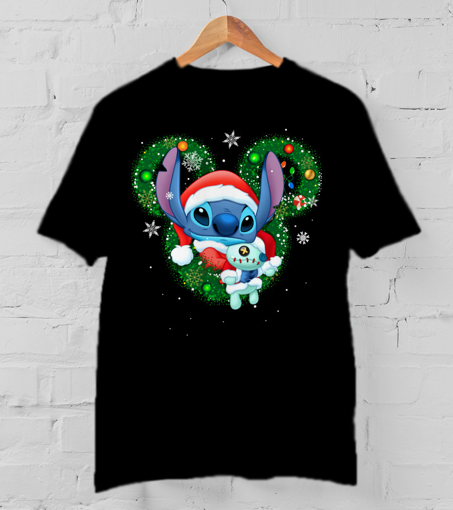 ST Head Green Christmas Stitch Santa Holding Scrump T-Shirt