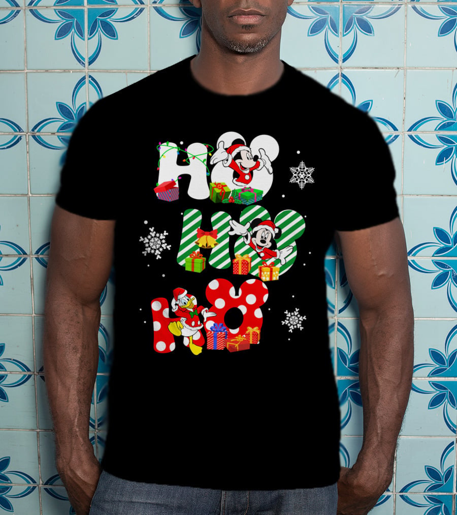 Mickey Mouse And Donald Duck Ho Ho Ho Christmas Snowflakes And Presents T-Shirt