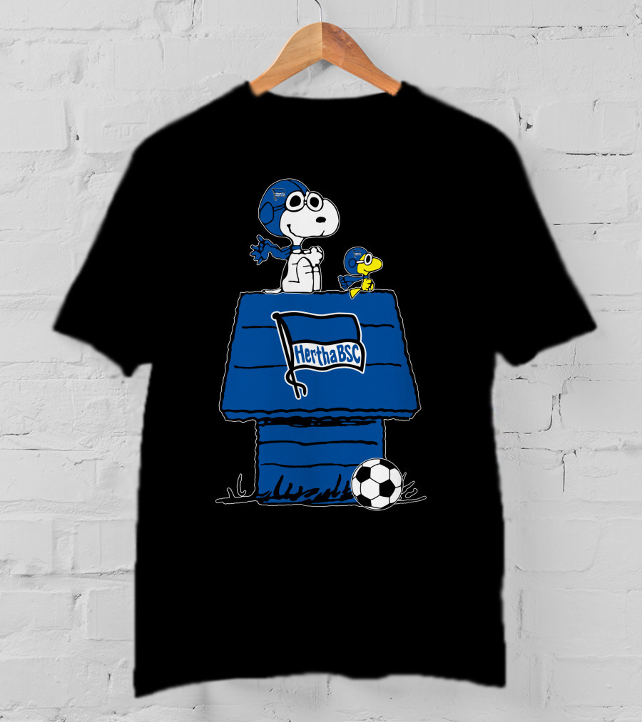 Hertha BSC Snoopy And Woodstock Doghouse Soccer T-Shirt
