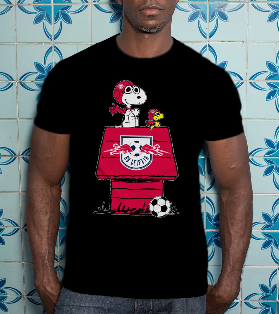 RB Leipzig Snoopy Soccer House With Woodstock T-Shirt