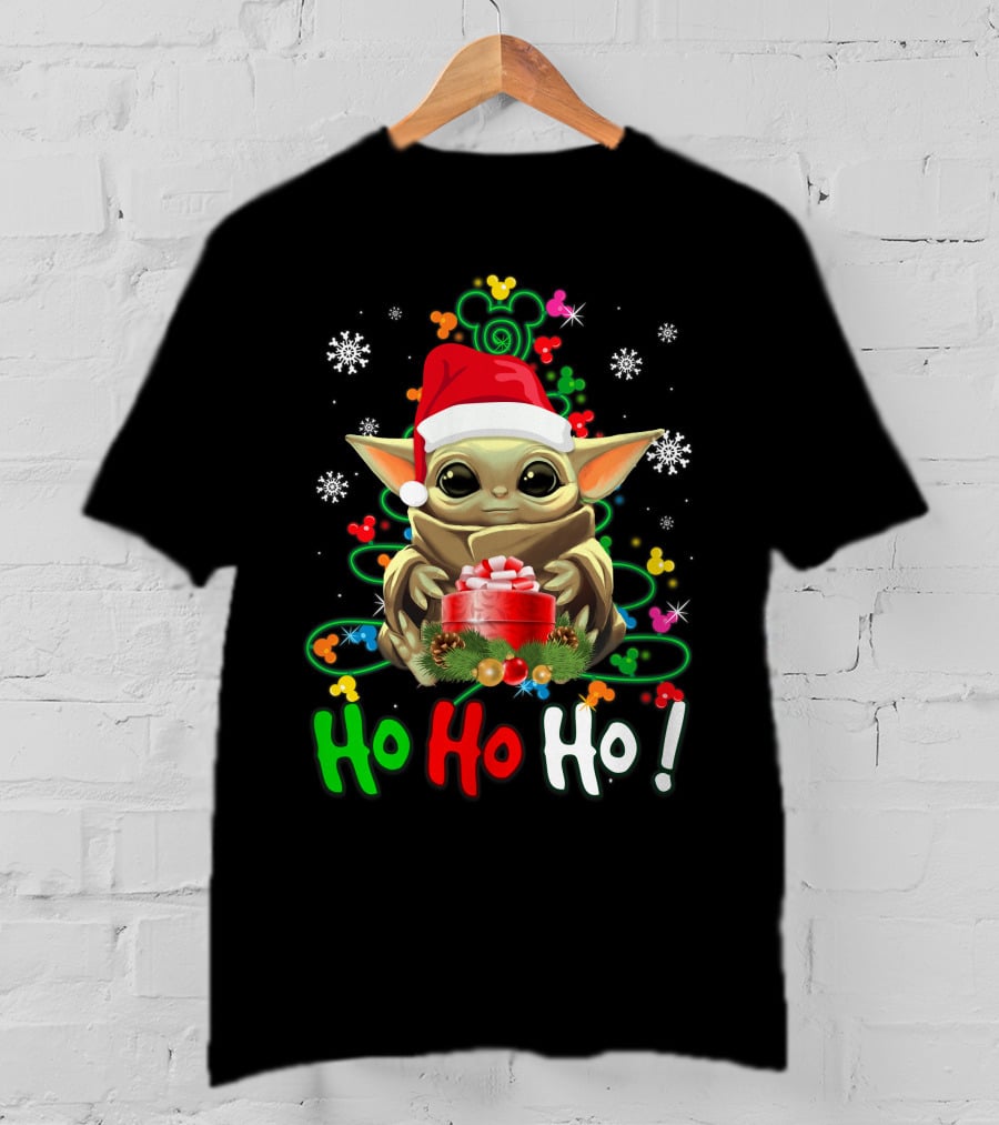 Ho Ho Ho Baby Yoda Christmas Santa Hat Gift Snowflakes T-Shirt