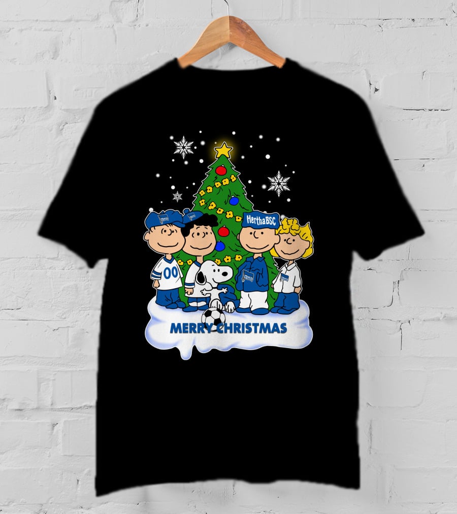 Hertha BSC Peanuts Merry Christmas Tree Scene T-Shirt