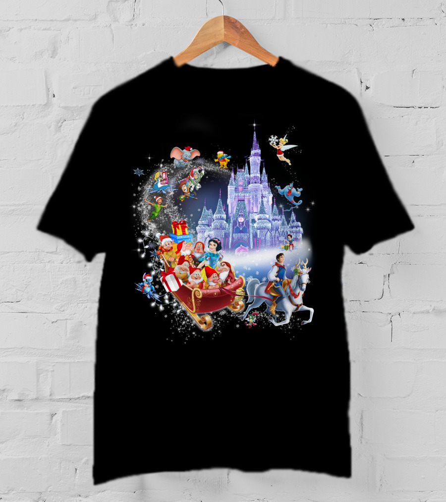 Snow White And Disney Friends Christmas Castle Adventure T-Shirt