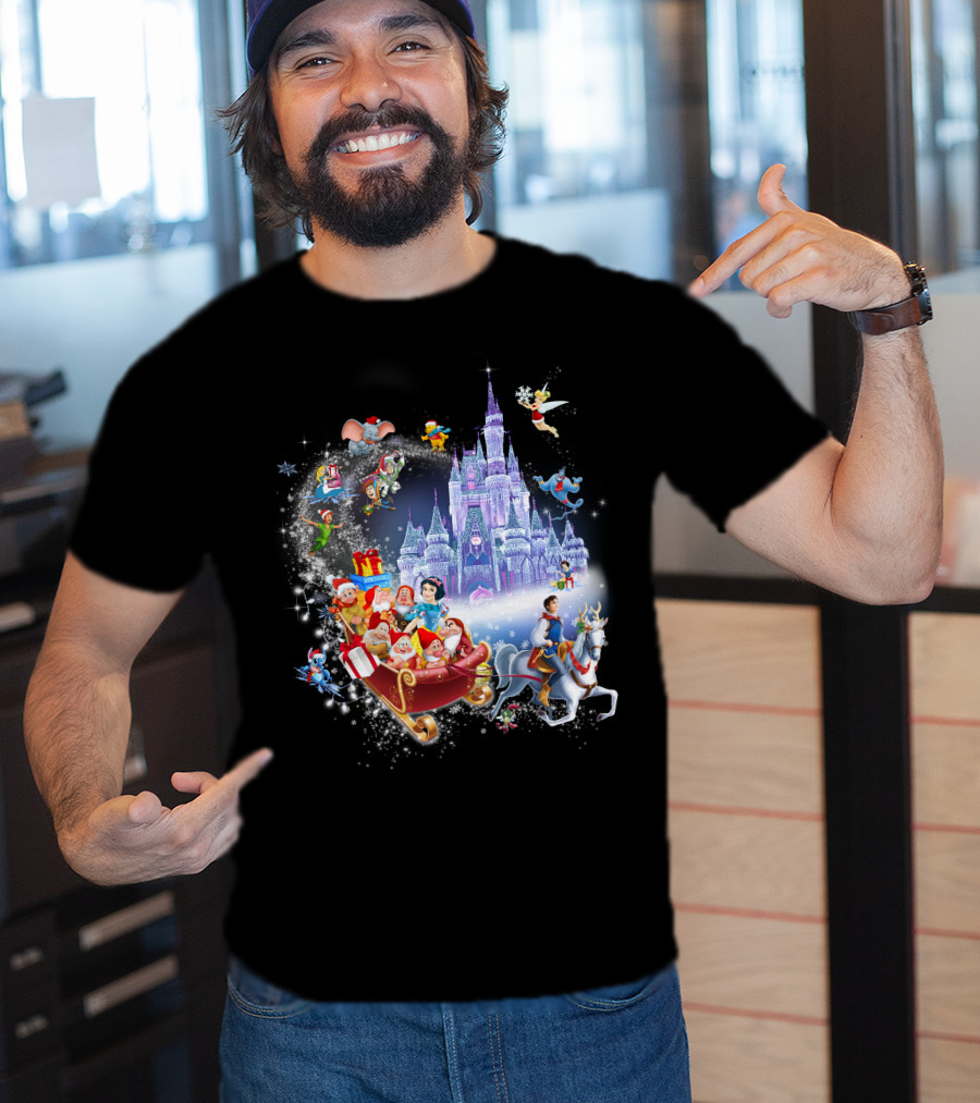 Snow White And Disney Friends Christmas Castle Adventure T-Shirt
