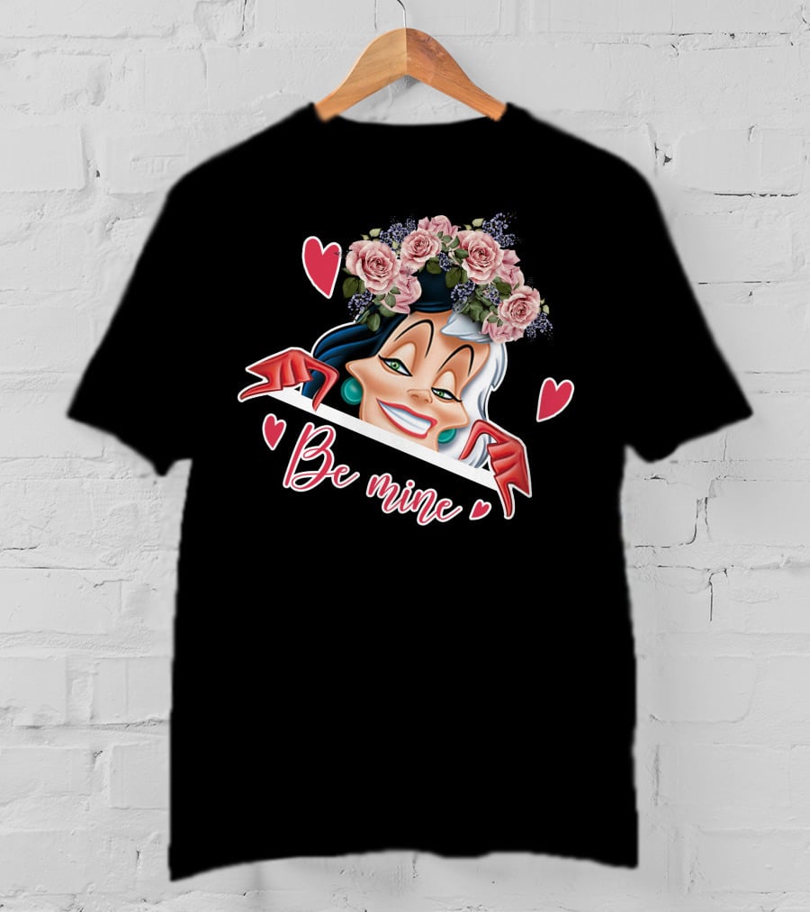 Cruella Be Mine Roses Hearts T-Shirt