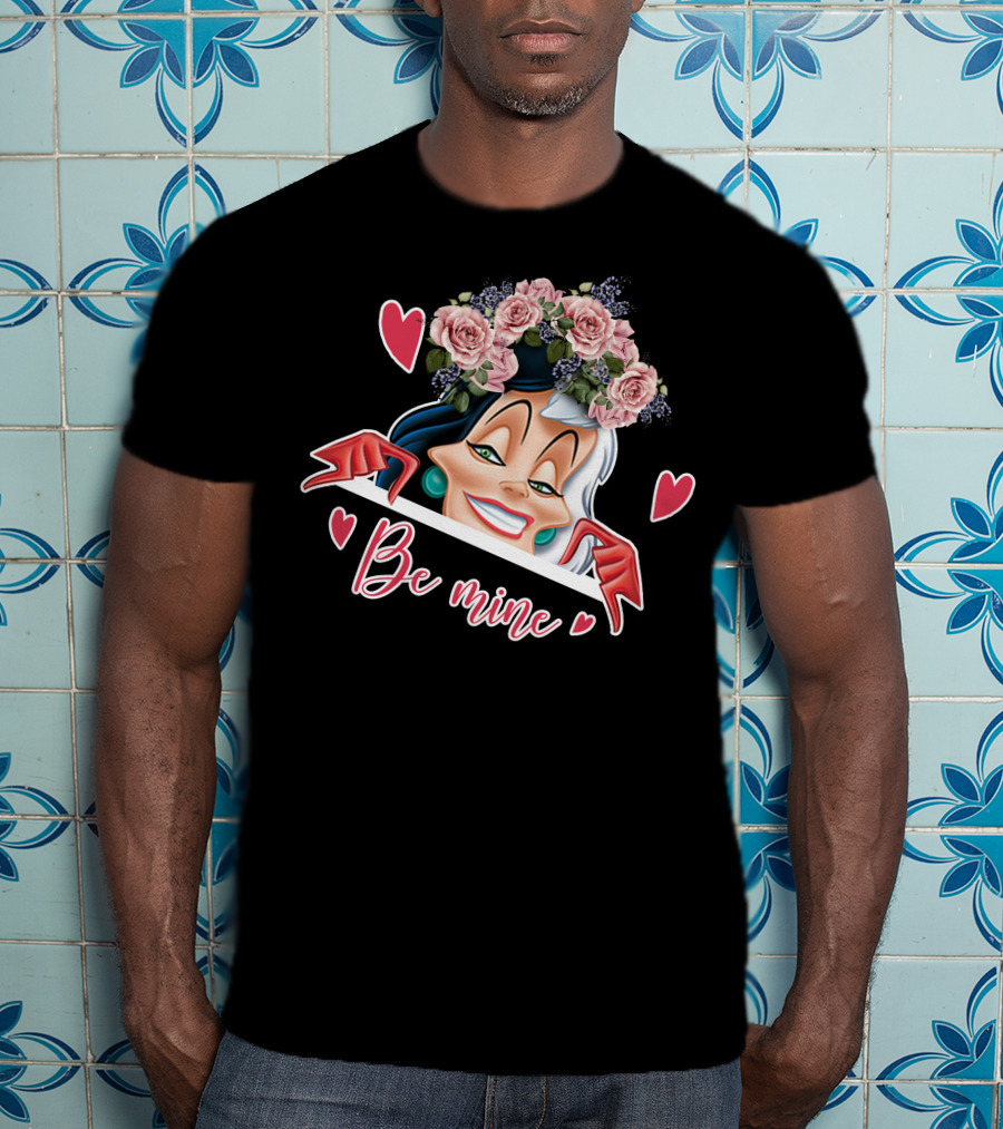 Cruella Be Mine Roses Hearts T-Shirt