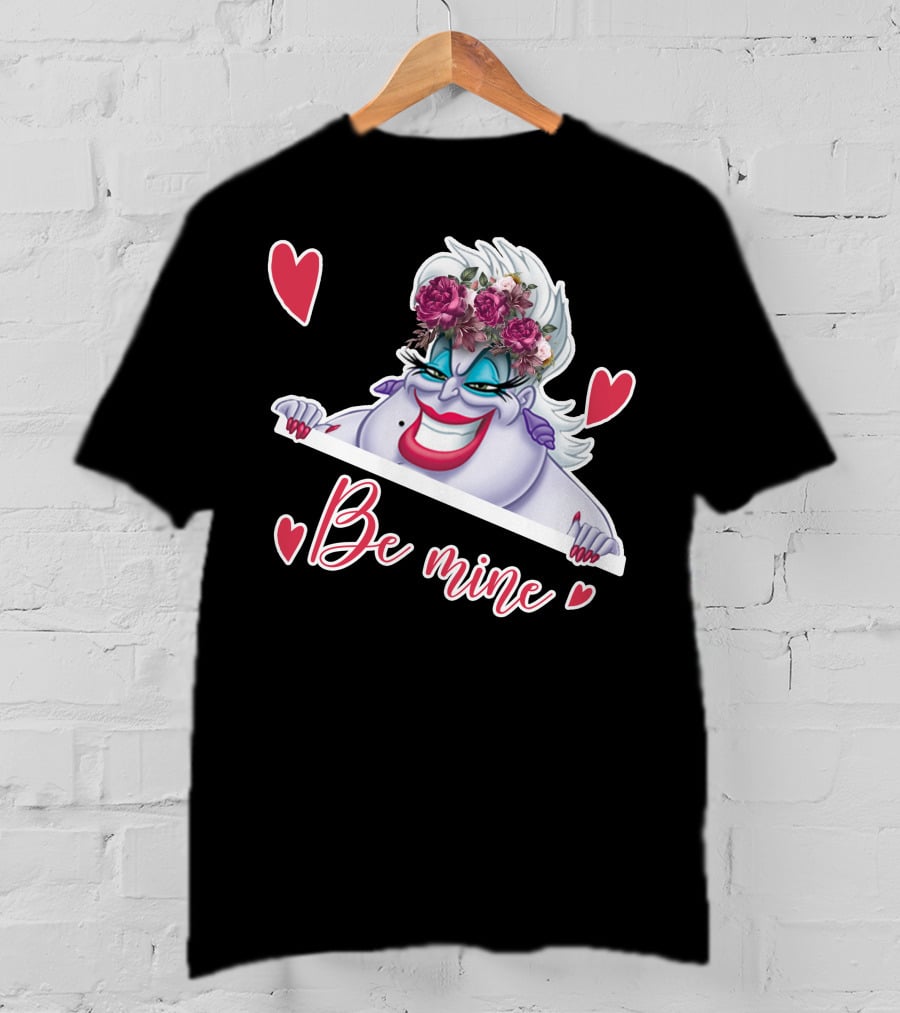 Ursula Be Mine Floral Heart T-Shirt