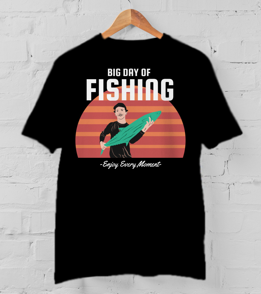 Big Day Of Fishing Enjoy Every Moment Retro Sunset Catch T-Shirt
