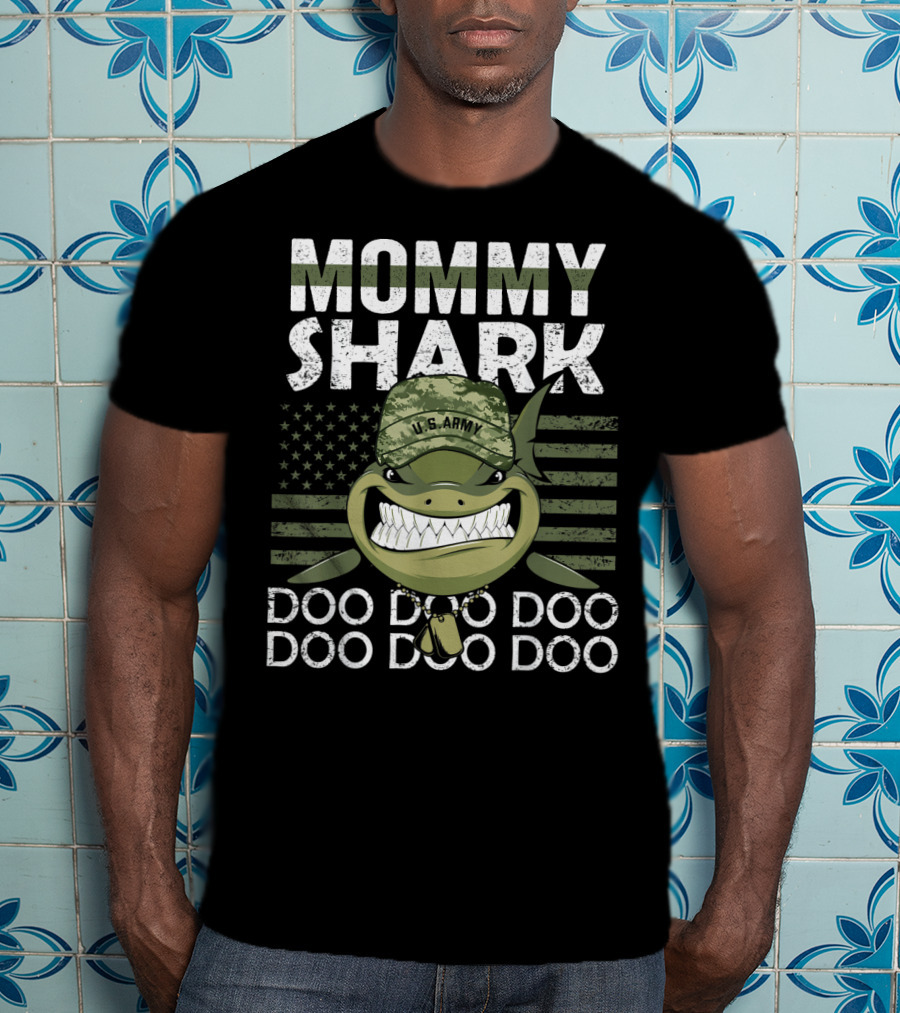 U.S. Army Mommy Shark Camouflage Hat Doo Doo Doo American Flag T-Shirt